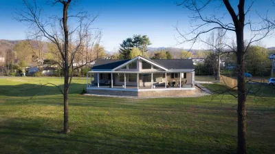 REELaxed on Watauga River Hotels in der Nähe von Sycamore Shoals State Park - Carter Mansion