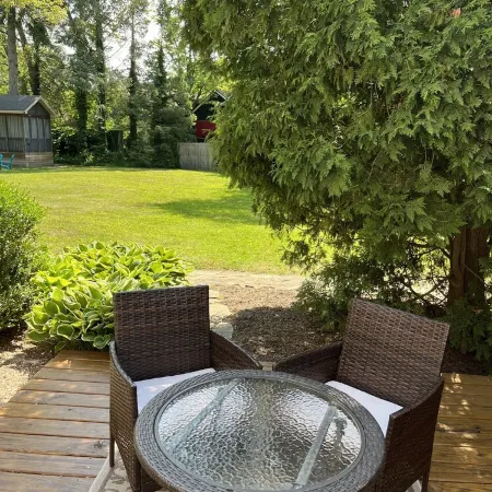 Moonlight Beach Bungalow 2 blocks to Lake Michigan beach!