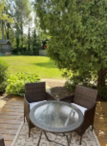 Moonlight Beach Bungalow 2 blocks to Lake Michigan beach!