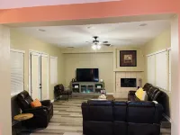 LUXURY HOME 3300 SQ FT, QUIET NEIGHBORHOOD