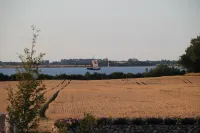 Thatched-Roof House Margarita (3 Bedrooms; 2 Bathrooms) in Zierow Near Wismar