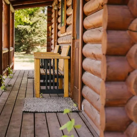Bunkhouse 4 at Gallatin Canyon Cabins