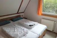 Cozy Tent Roof House for up to 6 People, Free Wlan, Pet-Friendly