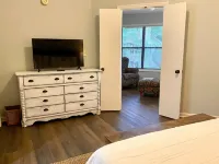 New kitchen & bathrooms! 3 bedroom condo within walking distance to Village.