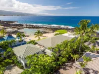Fabulous Waterfront Modern Home on the Keiki Beach, Walking Distance to Town Hôtels à proximité de : Manini'owali Beach (Kua Bay)
