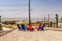 Lake Views! Upscale Private Villa