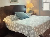 Sailor's Choice - NON SMOKING Apartment in Downtown Cedar Key with Gulf Views! Hotels in Cedar Key