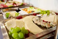 Hotel Imperial Dusseldorf, Sure Collection by BW - sarapan