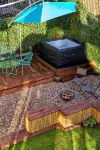 Sleeps 12 | Family + Event Space Near Manchester City Center with Hot Tub