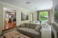 Forest View House