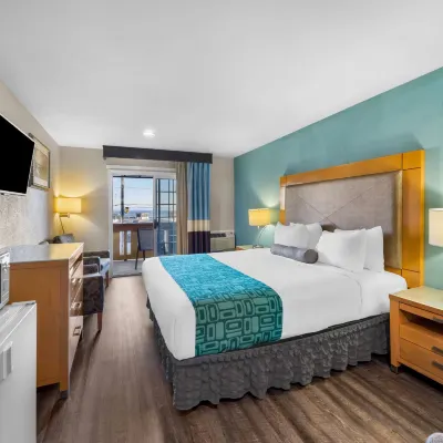 Howard Johnson by Wyndham Santa Cruz Beach Boardwalk Hotels near Monterey Bay National Marine Sanctuary Exploration Center