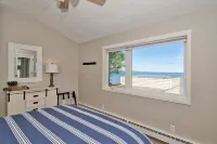 Lake Superior Beach House!