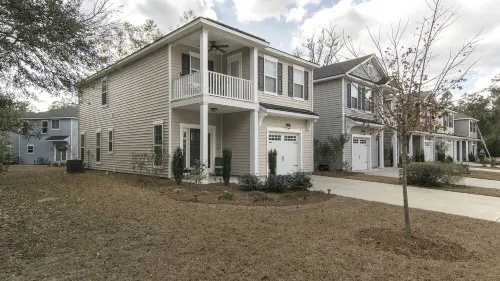 ~BEAUTIFUL HOME NESTLED IN THE PERFECT TOWN~ Hotels in Bluffton