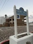 Lazy River Condo, near food/fun, EZ walk to beach