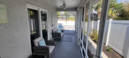 -Sea Coast Living at it's Best, Heated Pool, Near Beaches, Shops, Restaurants