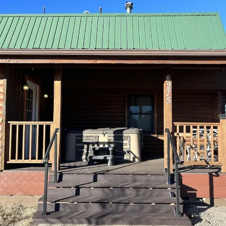 Log cabin - Hot Tub - Fire Pit