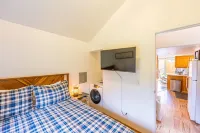 Beaver's Den: Private & Cozy Experience Hotels near La Push Beach