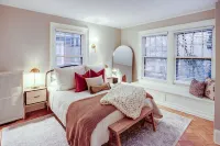 Charming 2BR, near Park Ave with private balcony! - Boutique