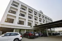 Hotel New Devanshi Inn Hotels in Kalamboli