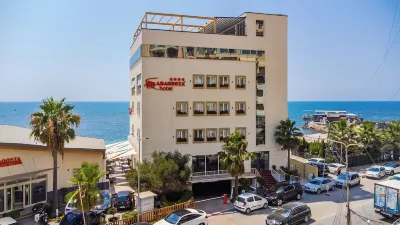 阿拉格斯塔飯店 Durres Amphitheatre附近的飯店