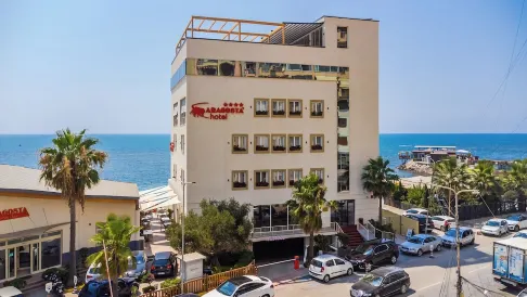 Aragosta Hotel