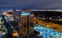 DoubleTree by Hilton Dallas-Campbell Centre Hotels near Mockingbird Station