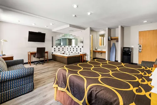 Super 8 by Wyndham Pittsburgh/Monroeville