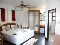 Mango Spa & Resort Hotels in Hin Lek Fai