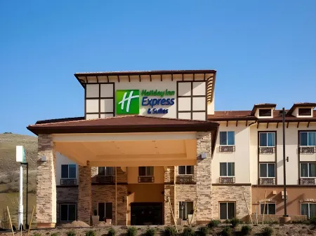 Holiday Inn Express & Suites Frazier Park