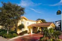 سوبر 8 باي ويندام أوستين ساوث / آي-35 فنادق في أوستين