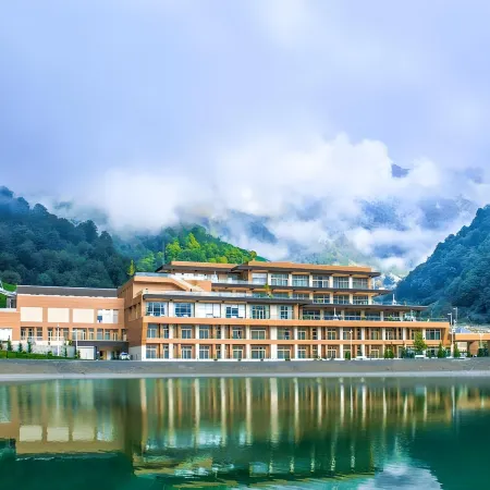 Qafqaz Tufandag Mountain Resort Hotel