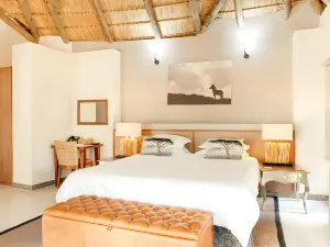 Tambuti Lodge