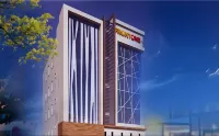 Front One Inn Semarang Hotel dekat Semawis Waterpark
