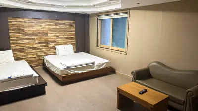 Bugok Shilla Hotel Hotels near Mt. Mageumsan Hot Springs