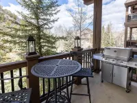 3 Bedroom Condo Just Steps From Arrowhead Lift Hotels in Edwards