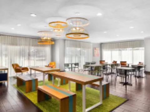 Spark by Hilton Pearland Hotels in Pearland