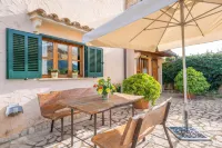 REYNES - Rustic villa with private pool and free Wi-Fi Hotels in Sa Pobla