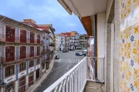 Charming Porto Apartment with City and River Views