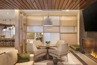 鹽湖城西南萬楓酒店及套房