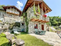 Baita Mirtillo Hotels in Sorico