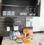 Stunning Boutique 2BR Apartment, Close to Everything with AC, fitness room, WiFi Отели в г. Корейский район