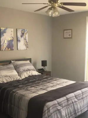 Nice little hideaway close to all the downtown amenities