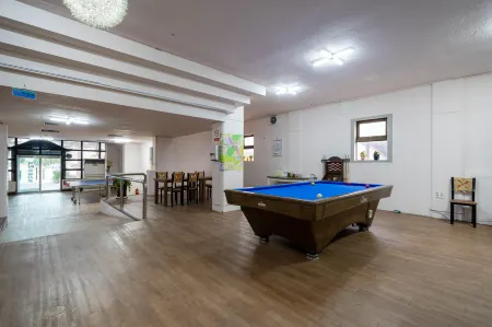 Seosan (Daesan) Green Hotel Отели рядом с достопримечательностью «Beolcheon Auto Campground»