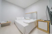 M Motel Yangyang - Pensions