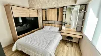 Nawasena Studio at Solo Paragon Apartment