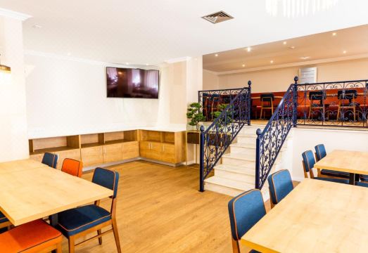 레지덴셜 도나 아멜리아