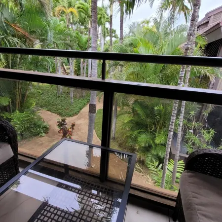 Newly Remodeled Tropical Resort