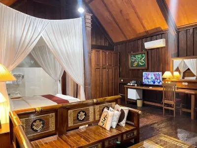 Wakatobi Patuno Diving and Beach Resort by Sahid فنادق في 