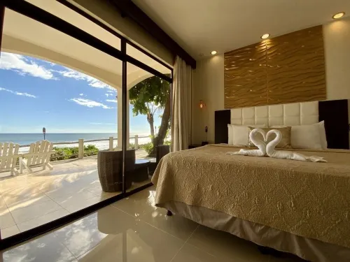 Vista Las Olas Resort Hotels in Эль Куко