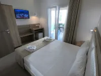 Finikas Garden Beach Resort Nikiti Hotels in Ormos Panagias